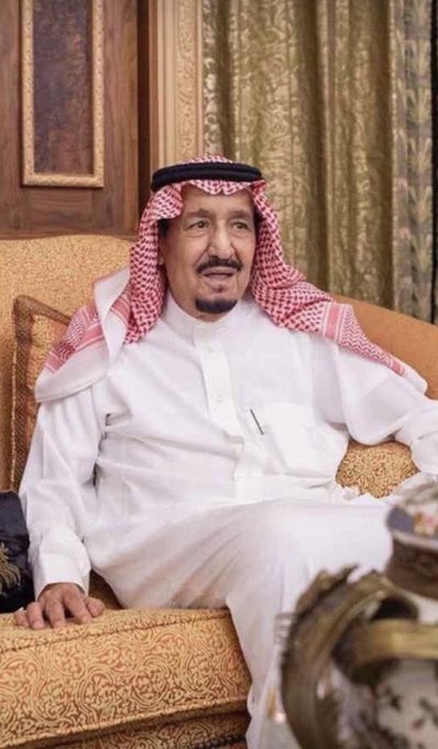msm140200l's tweet photo. #سلامتك_يا_ابوفهد أسأل الله العظيم رب العرش العظيم ان يشفيه ويعافيه ويحفظه من كل سوء ومكروه وأن يديم عليه لباس الصحة والعافية وان يمد في عمره آمين يارب العالمين https://t.co/OsPXKRvtNT
