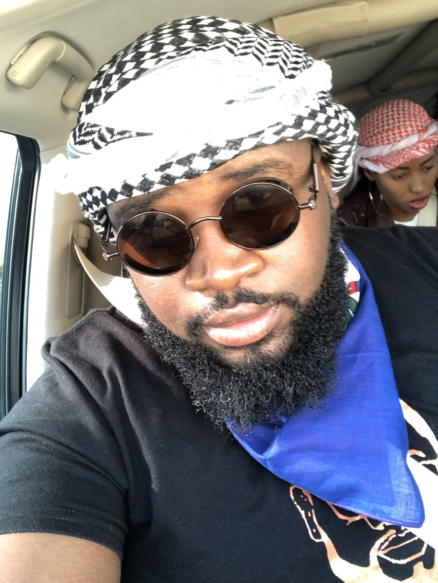 isaacaltidor's tweet photo. I take pleasure in participating in this challenge, I love my beards, I take care of it.
#beardcollector #beardfan #beardlover #BeardGang #beardlife ๐ https://t.co/Ar5UiUf95N