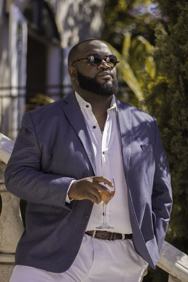 isaacaltidor's tweet photo. I take pleasure in participating in this challenge, I love my beards, I take care of it.
#beardcollector #beardfan #beardlover #BeardGang #beardlife ๐ https://t.co/Ar5UiUf95N