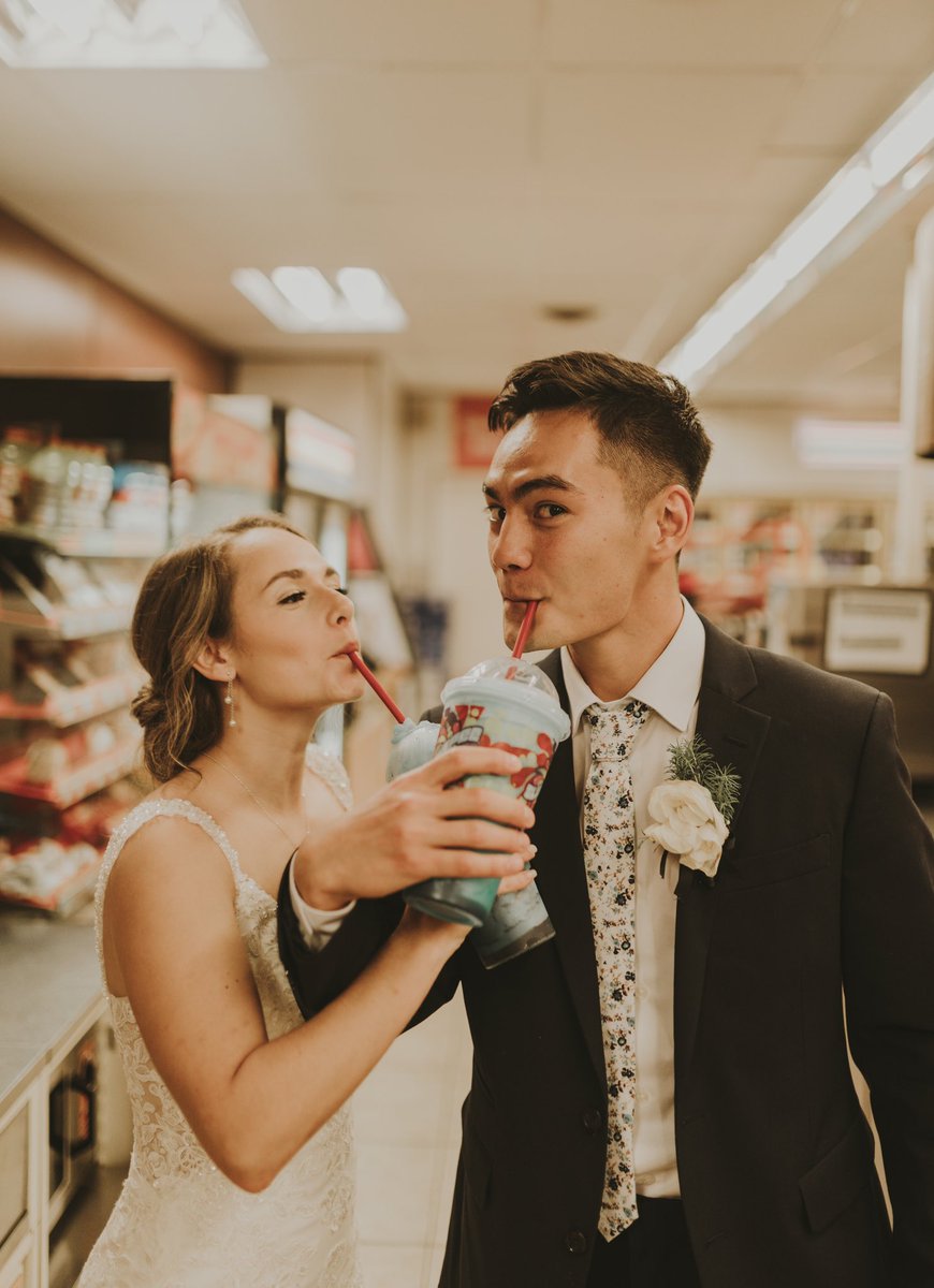 darcerossphoto's tweet photo. when your bride and groom get married on 7/11, it’s only fitting that you high tail it after the wedding to the closest 7/11 and get slushees!! https://t.co/vB5sS0yLNJ