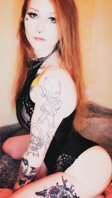 Cashapp me or PayPal me anywhere from 5-30$ and get a special video 😉   I also offer things as well.<a href="/tag/babygirl"class="tags"><span>#babygirl</span></a><a href="/tag/kinky"class="tags"><span>#kinky</span></a><a href="/tag/redheads"class="tags"><span>#redheads</span></a><a href="/tag/gothgirl"class="tags"><span>#gothgirl</span></a><a href="/tag/nsfw"class="tags"><span>#nsfw</span></a><a href="/tag/seductivesunday"class="tags"><span>#seductivesunday</span></a>
