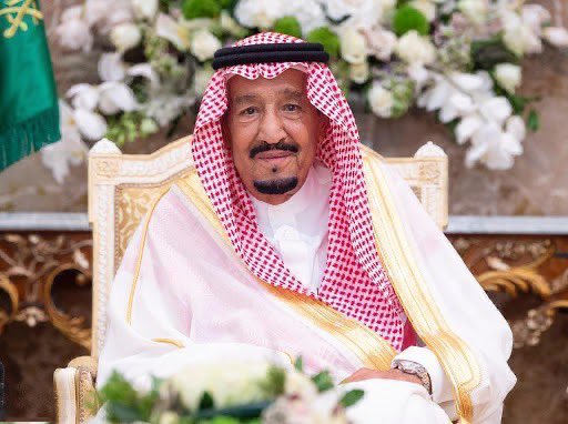n3o_3's tweet photo. #سلامتك_يا_ابوفهد  خطاك السوء يا أبو فهد الله يحفظك ويطول بعمرك ملكنا الغالي 💚🇸🇦🇸🇦".. https://t.co/A9rkxD04vT