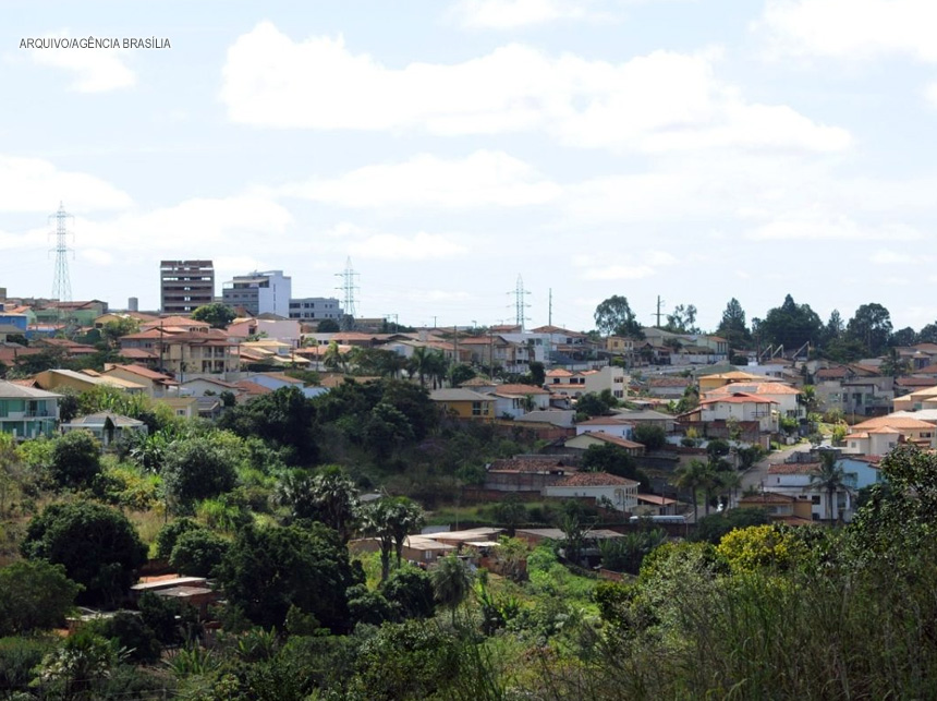 kleberkarpov's tweet image. Regularização fundiária evolui no primeiro semestre

politicadistrital.com.br/2020/07/19/reg…

#RegulrizaçãoFundiária #Seduh #Conplan #GDF #Ibaneis