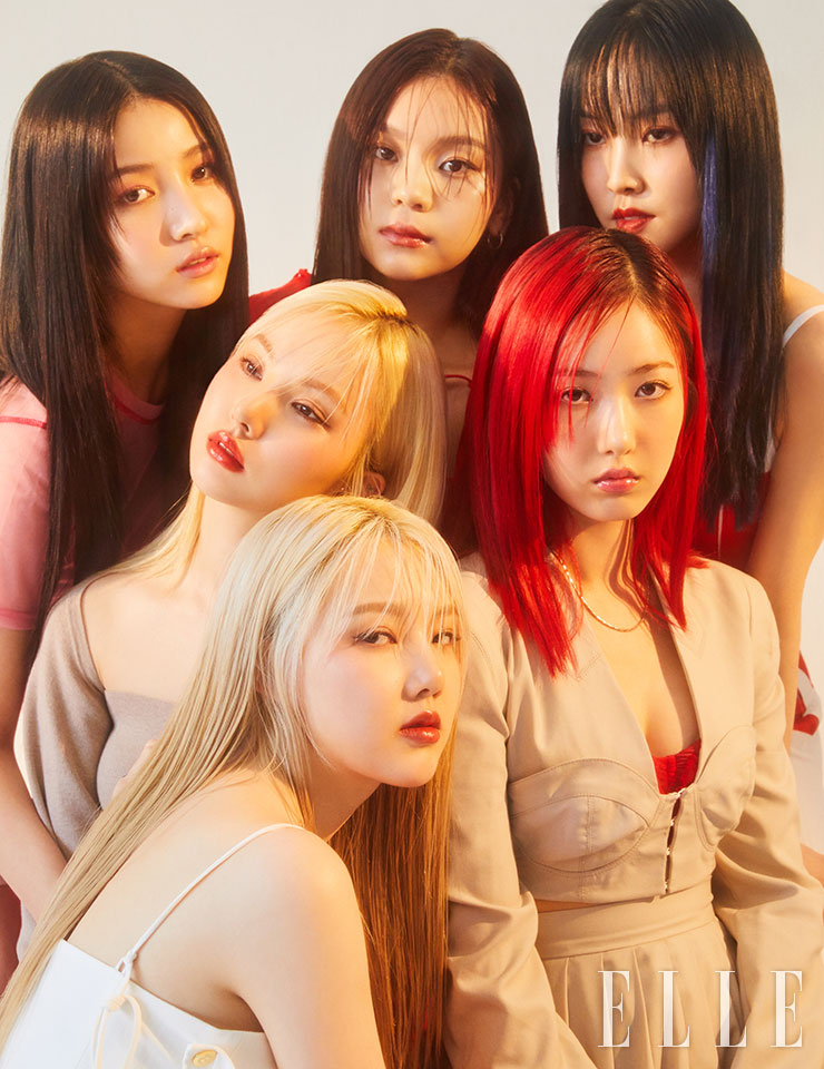 bojone_oppa's tweet photo. #GFRIEND gawe majalah ELLE https://t.co/7uXx1UcgLo