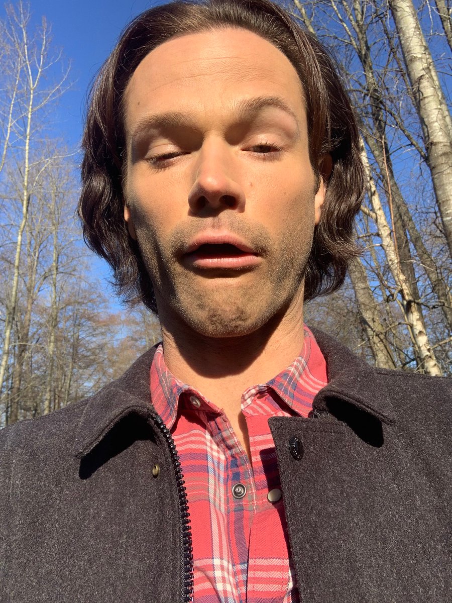 Oh wait I did it! I found a photo of you on my phone <a href="/jarpad/">Jared Padalecki</a>! It's so flattering and celebrates your chiseled looks so well I have to tweet it for your birthday! MUCH LOVE HUNKA HUNKA!