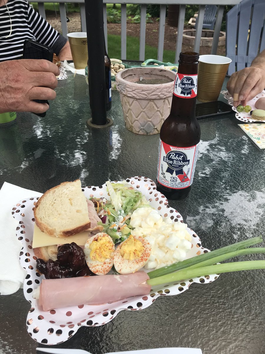 DougyfromLG's tweet photo. Wonderful celebration of Annabelle’s First Holy Communion today. Great food prepared by all the foodies in these great families. And, of course, delicious ice cold Pabst Blue Ribbon to round things out. 
Don’t neglect to celebrate the milestones my friends. https://t.co/UDlytmHbEu
