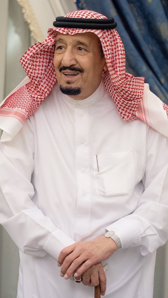 #سلامتك_يا_ابوفهد  

أسأل الله العظيم رب العرش العظيم أن يشفي مليكنا خادم الحرمين الشريفين وأن يجمع له بين الأجر والعافية ، ويمد بعمره بالصحة والسلامة .

#خادم_الحرمين_الشريفين