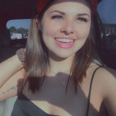 AlennMarie's tweet photo. Took this before my annual birthday blackout👀 🥳
#NewProfilePic https://t.co/bmbN5SHurN