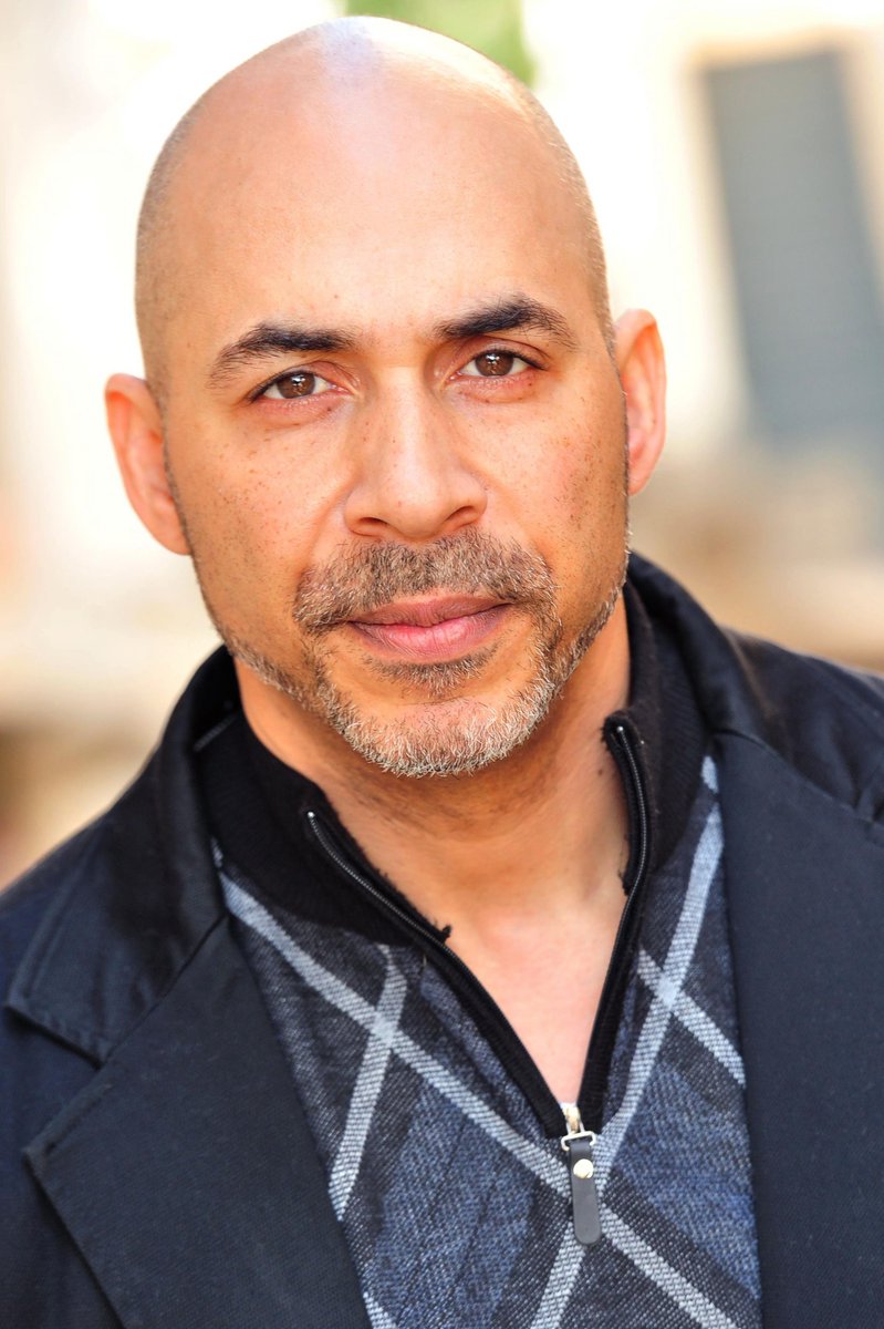 atlantistvru's tweet photo. Happy #Birthday to #actor #BenjaminEasterday (@EasterdayB) (1971), #Stargate #SG1 #Ra's #JaffaCommander, #FreeJaffa ("The Warrior") & #Dakara’s #Jaffa!!!
https://t.co/DQ0wgVh5IC
https://t.co/utpMQYoSp4
#StargateSG1 #gueststar #HappyBirthday https://t.co/ii2XA9Pufm