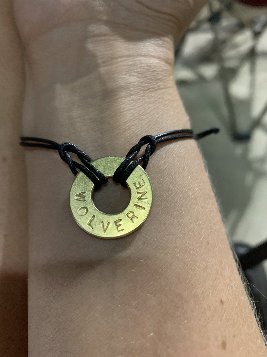 juniorlynng's tweet photo. Bracelets for the ladies! ❤️⚾️ Go Wolverines!! #HawaiianHitfest20 @HawaiianHitfest #Wolverines202011A https://t.co/iNr6cb7VHN
