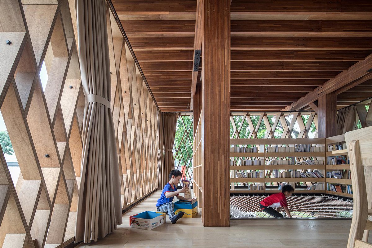 ianfulgar's tweet photo. The name of the project Warak Kayu in Indonesian - meaning Wooden Warak, is a positive narrative for communicating the design to a wider audience. #warak #audience #community #neighbourhood #reading #buildproject #communityspaces #architecture #indonesia #library #microlibrary https://t.co/U6ri5SHg88