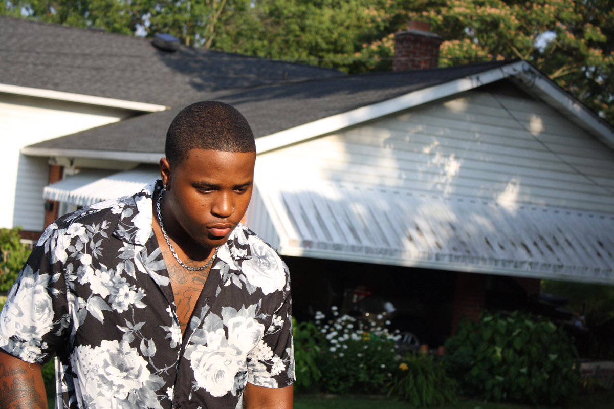 Strickflicks's tweet photo. Summer Vibez
•
•
•
Model~ @Dresuavee
•
•
•
#model #art #suave #flashgotdaeye #model #photoshoot #flashgotdaeye #flashgotdaeye #model #summer
💛🦅💛🦅💛 https://t.co/59lYkJcJdu