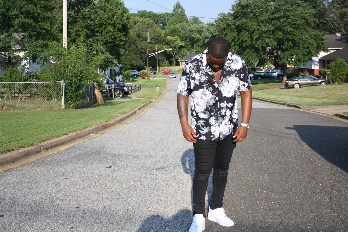 Strickflicks's tweet photo. Summer Vibez
•
•
•
Model~ @Dresuavee
•
•
•
#model #art #suave #flashgotdaeye #model #photoshoot #flashgotdaeye #flashgotdaeye #model #summer
💛🦅💛🦅💛 https://t.co/59lYkJcJdu