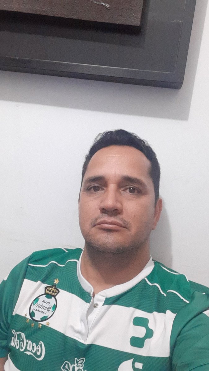 Navi33Ram's tweet photo. @AztecaDeportes @AztecaSiete #CompartimosLaEmocion  saludos a Oribe Peralta, Antuna y Cabecita Rdz https://t.co/0mG9kFUohl