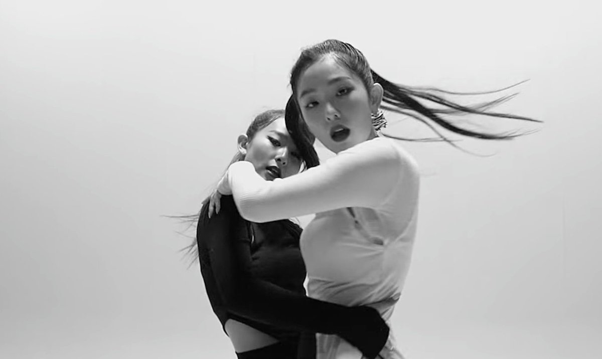 baeyerinnie's tweet photo. o poder de irene e seulgi https://t.co/ddao5ciw1Y