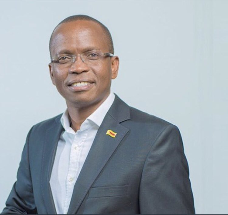 LynneStactia's tweet photo. The ppl l like who were in #entanglement or are still #Entagled with Hurumende yembavha are @ProfJNMoyo &amp;my personal Rabboni @ShingiMunyeza if they’re found wanting in the freebies saga of @ReserveBankZIM l won’t be defending any of them they MUST #PayBackTheMoney !No sacred cow! https://t.co/yYekyi8tpG