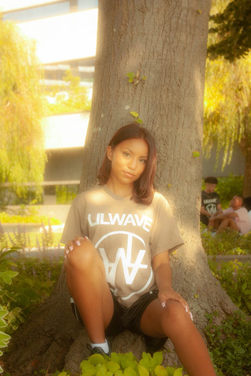 LILWAVEINC's tweet photo. ATTN: 🚨🚨🚨 SS20 IS OUT ⭐️⭐️
All new content is available on the website in select sizes. Don’t Miss Out ! Keep in mind everything is handmade so expected shipping takes 1-2 weeks. #LILWAVE🦍

IG:
https://t.co/ex8ci3Wwz6

Website:
https://t.co/f9hrN1lq0W

#SupportBlackBusiness https://t.co/8scyYpT8di
