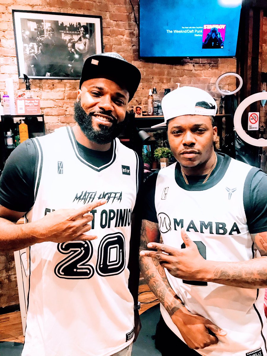 3rillythrowback's tweet photo. @hiphopisrealtv 
Math x Thrillythrowbacks 

Thrillythrowbacks IG-
  https://t.co/gG3tlXeO7Y 
Thrillythrowbacks YouTube- https://t.co/LMIpoBcmZa

#ThrillyThrowbacks #Mathhoffa #Myexpertopinion #Hiphopisreal #Knowledge #Msfit #Battlerap #Rapbattle #Loadedlux #Lux #surfvslux https://t.co/6zA3za9GuL