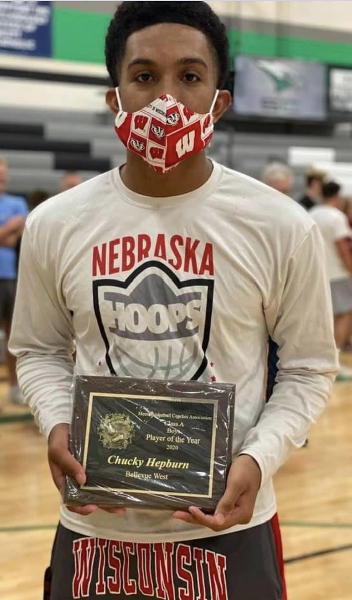 FauxCoachWoodar's tweet image. My man @ChuckyHepburn picked up some more hardware tonight!

Metro Coaches Player of the Year! Congrats my guy!

⚡️It’s A Great Day to be a T-Bird!⚡️ #TopPlayerInNebraska