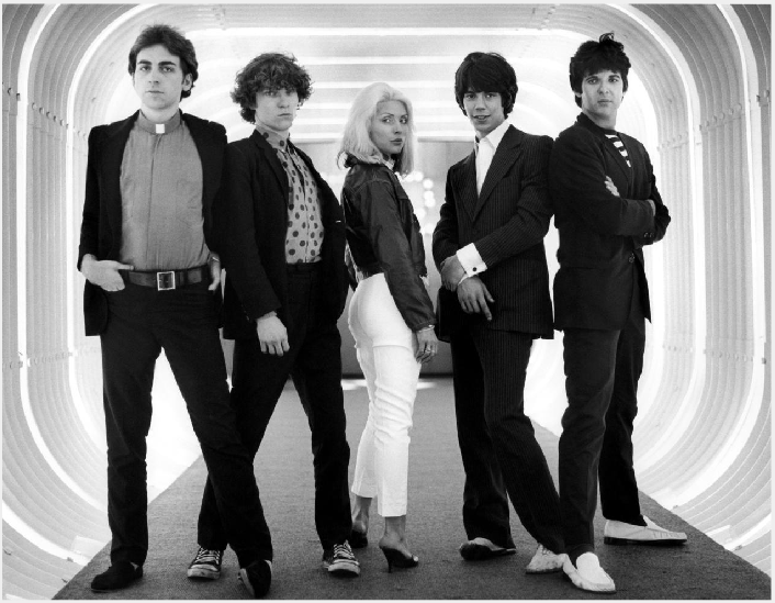 Thanks to a tip from  @ellenville8, here's Blondie photographed in the tunnel at 127 John Street, by Bob Gruen (l). And here's the punk band Kraut (r).