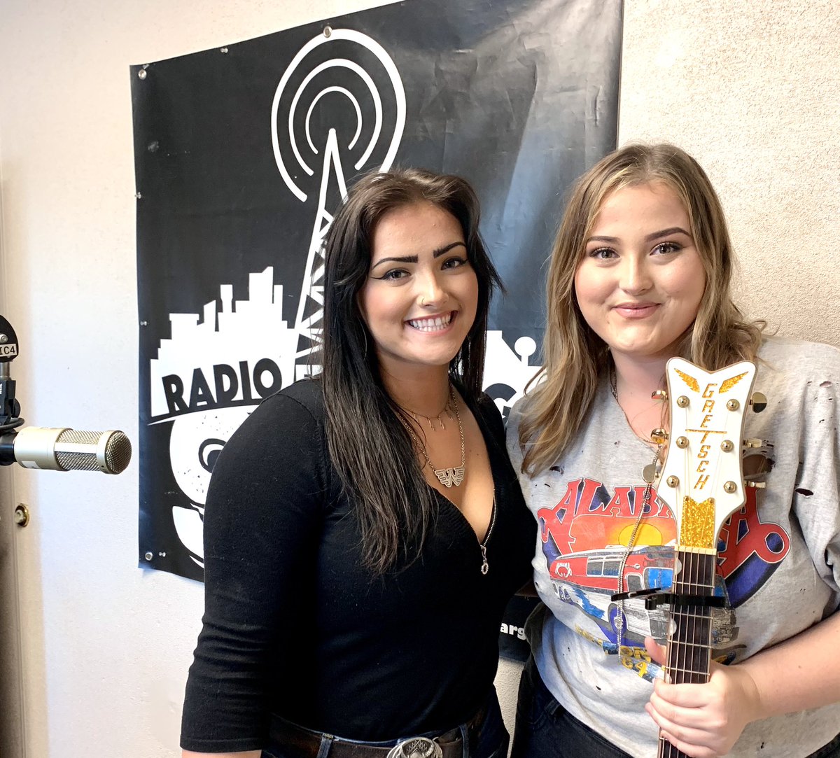 Thank you to the <a href="/JensenSisters/">The Jensen Sisters</a> for rocking the house and performing on #ArtistConnectionLive