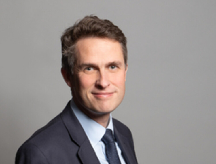 FENews's tweet photo. Colleges, Sixth Forms and all 16-19 providers receive £96M funding boost for small group tutoring: As part of @GavinWilliamson's announcement today, disadvantaged pupils in schools and colleges will benefit from the second part of the catch-up fund, a… https://t.co/dgBo6HhFNL https://t.co/BCqndQpYFc