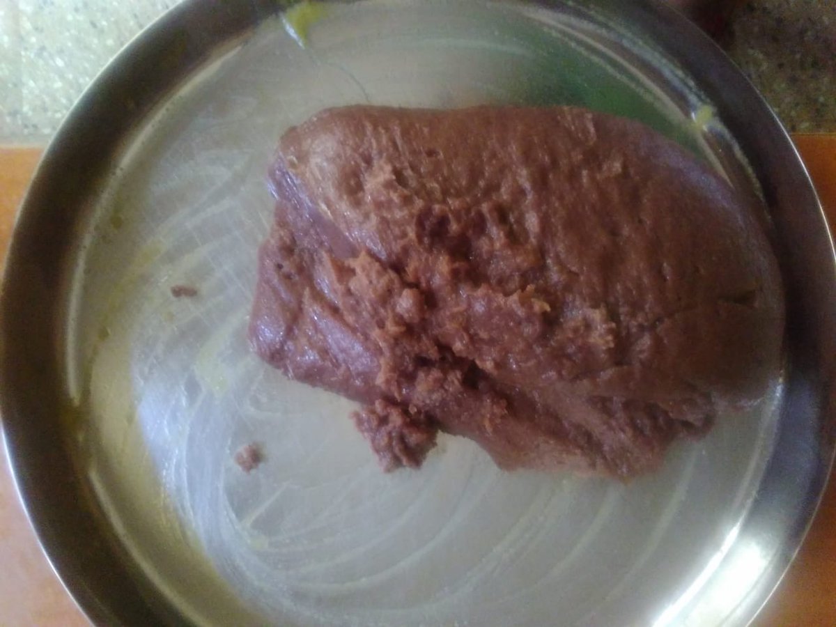 Namasteankit's tweet photo. #Day118 of continuous #cooking
My attempt on the 6th southern Indian dish. It is called ragi mudde. It came out nicely for the first attempt.
#Indiafightsorona #manwithapan #ΰ²ΰ²¨ΰ³ΰ²¨ΰ²‘ https://t.co/d116W4I5K2