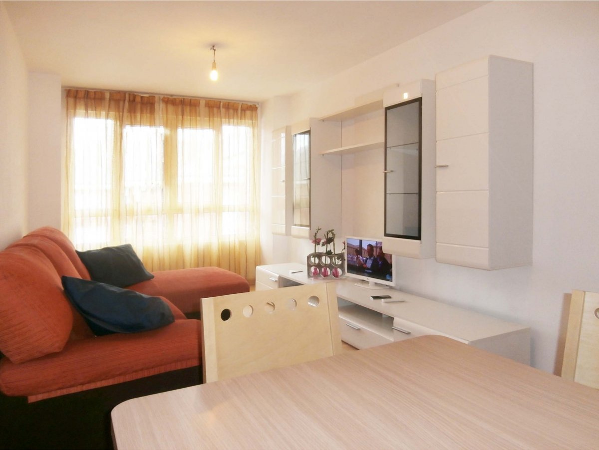 ibarrio's tweet photo. #Oportunidad de #inversion

#Piso #rebajado a la #Venta en Santiago de #Cartes, #Cantabria
Precio: 88.000 €

Ubicado junto a #Torrelavega
Superficie: 75 m2

2🛏2🛁
Ascensor+Terraza+Garaje+Trastero

#InmobiliariaBarrio

https://t.co/rqJjNtGiGk

#Santander #Suances #Realestate https://t.co/S3dQQIfnQg