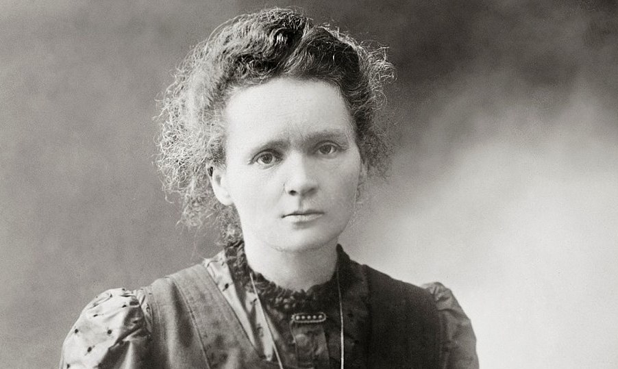 Algunas mujeres influyentes de la historia👇
🔹Marie Curie
🔹Rosa Parks
🔹Emmeline Pankhurst
🔹Ada Lovelace
🔹Rosalind Franklin
Te identificas con alguna...😊😉
#KarlaMayorga #psicología #coach #coaching #CoachingDeDesarrolloPersonal #RRHH #GestiónDeEquipos #liderazgo #mujer