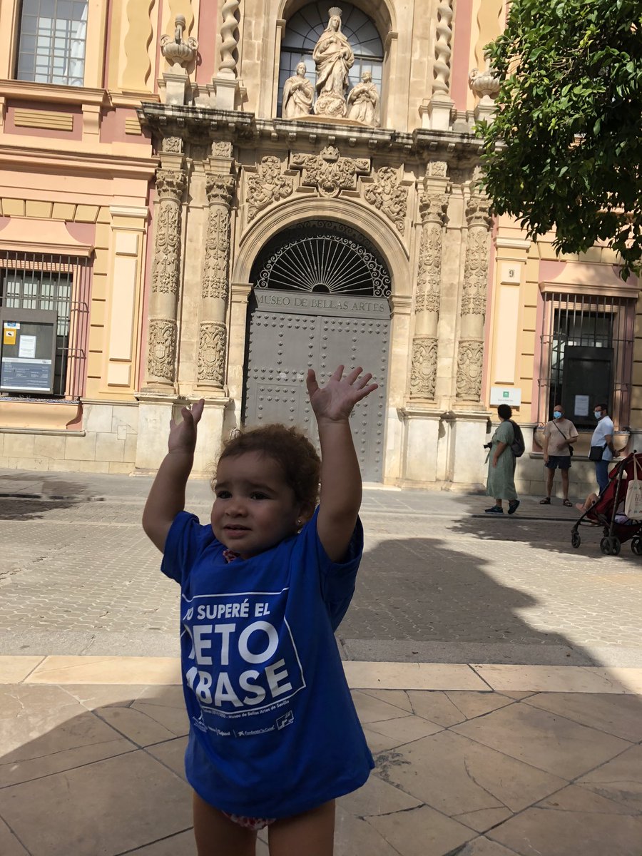 borja_monclova's tweet photo. Día de regalitos para la familia en el @MuseoBASe por haber superado el #RetoMBASE durante el confinamiento. ¡Gracias por la iniciativa y por los regalos! https://t.co/gyxYf5WmQF