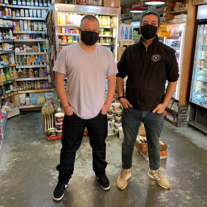 RalphusMoorus's tweet image. Real heroes wear masks! #mycorona