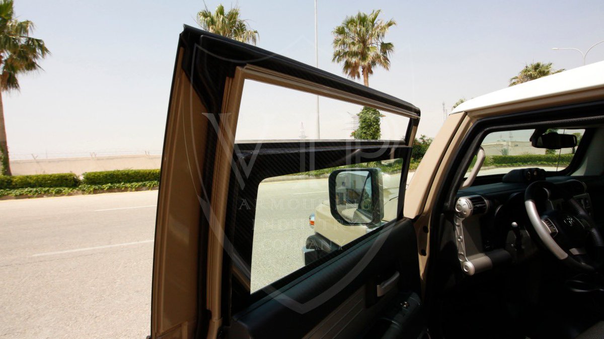 viparmouring's tweet photo. نفخر بكوننا من أول الشركات في العالم التي انتجت سيارة FJ Cruiser المصفحة و الأكثر انتاجا من حيث العدد.
بإضافة مستوى حماية B6 حافظنا على جمال السيارة و قوة الأداء بجانب الشعور بالامان. https://t.co/6FpfHo0g11