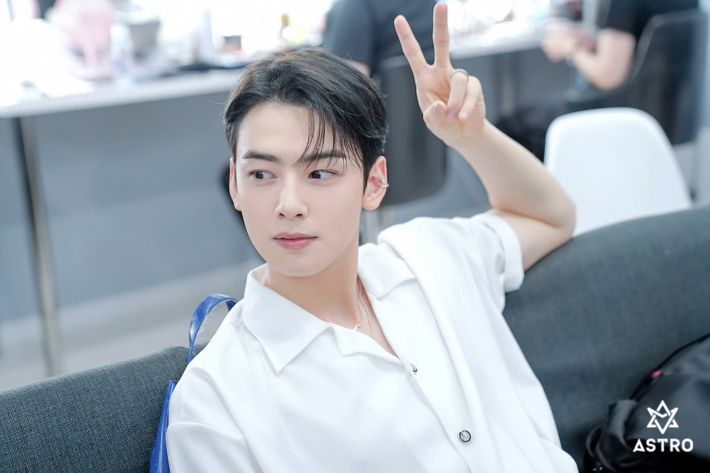 [  #차은우  #CHAEUNWOO  #아스트로    #アストロ  #ASTRO   ]