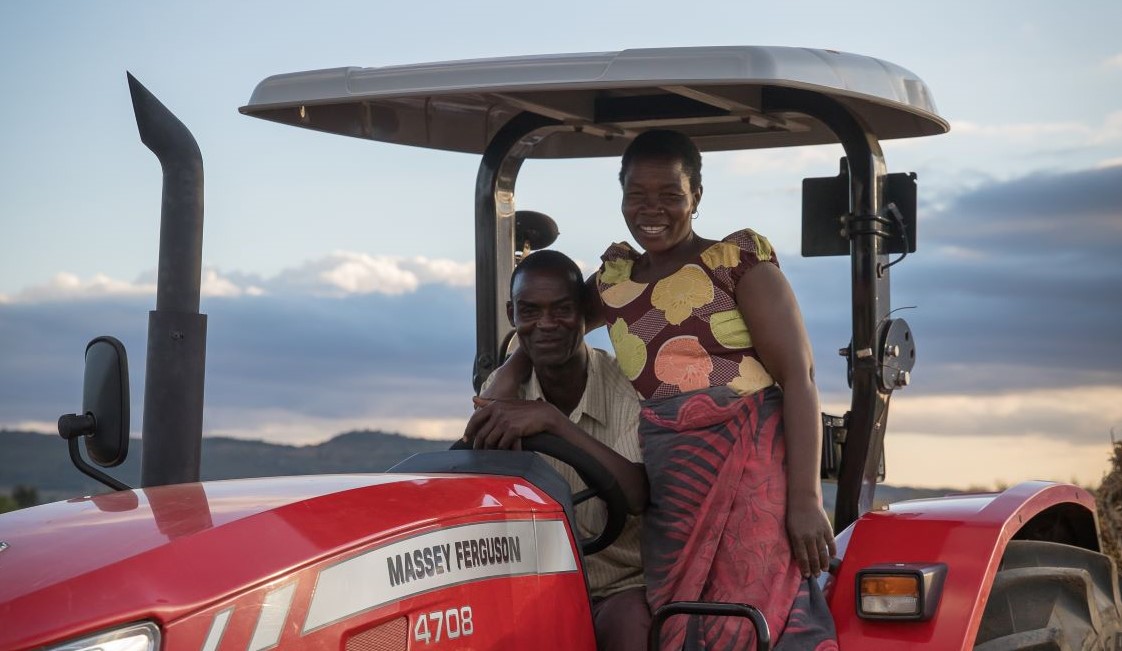 It’s time we got serious about mandatory regulations for ensuring sustainable and #inclusive supply chains. Our new position paper looks at how EU Regulatory Framework can help producers in the Global South, business, and governments be more #sustainable. solidaridadnetwork.org/news/solidarid…