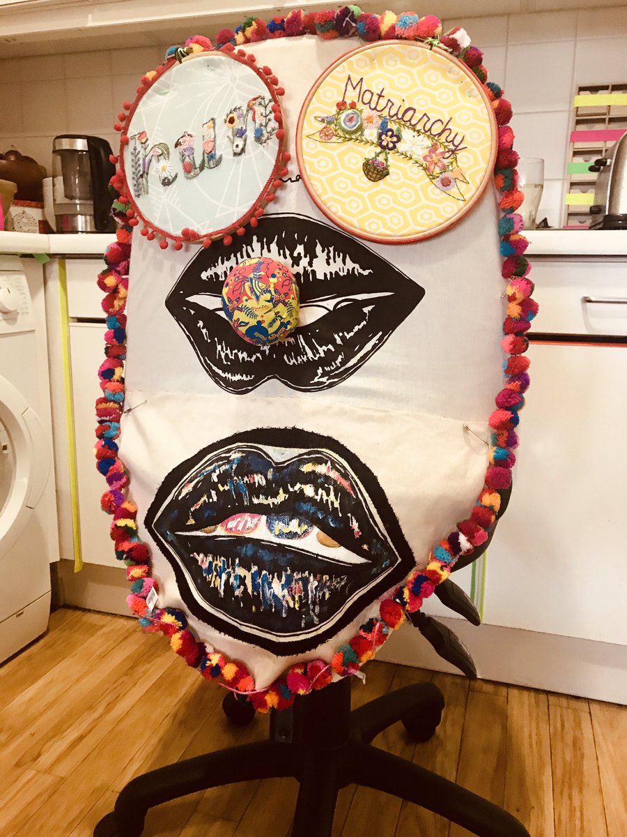 WickertRachel's tweet photo. Thanks to our new friend, David’s weekly barber session in our kitchen has gained a more carousel flavour. David has welcomed wholeheartedly the invitation, and promptly spun around leaving me the perilous task to trim the edges on the fly! 
#cocreation #morningfun #dementiacare https://t.co/tbFv6XIDOL