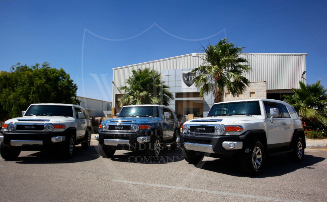 viparmouring's tweet photo. نفخر بكوننا من أول الشركات في العالم التي انتجت سيارة FJ Cruiser Toyota المصفحة و الأكثر انتاجا من حيث العدد.
بإضافة مستوى حماية B6 حافظنا على جمال السيارة و قوة الأداء بجانب الشعور بالامان.

#ToyotaFJ #FJCruiser #Armoured #VIPArmouring #فج #فاطمه_جمعة https://t.co/myaCJ3f5Lq