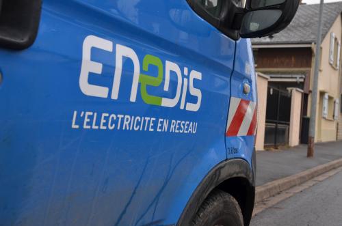 _lunion's tweet photo. #Ardennes 37 foyers privés d'électricité à #Blagny https://t.co/ZWdHjUDwqd https://t.co/1yfqhlEnl2