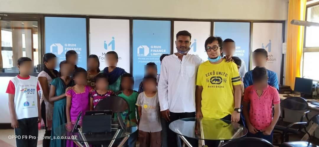 manjunath_rbg's tweet image. Visited and adopted a girl child from Mahesh Foundation on the account of my #birthday. 

Mahesh foundation has strived to care for the uncared. They house 98 kids born with HIV+.
#social
#IndiaFightsCorona 
#lovewithoutlimits 
#mondaythoughts 
#QuickHits
