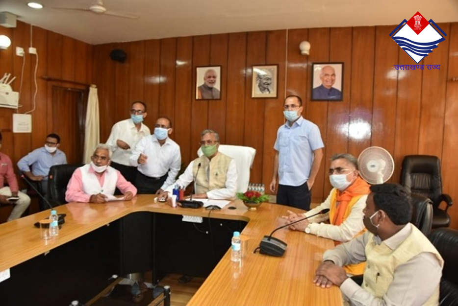 eGovFoundation's tweet photo. Hon’ble CM of #Uttarakhand Shri Trivendra Singh Rawat 
@tsrawatbjp launched DIGIT modules for Trade License, m-Collect and Property Tax Application, state-wide, making municipal services more accessible &amp; responsive to citizen needs. #EaseOfDoingBusiness #servicedelivery https://t.co/nluh4RuvBK