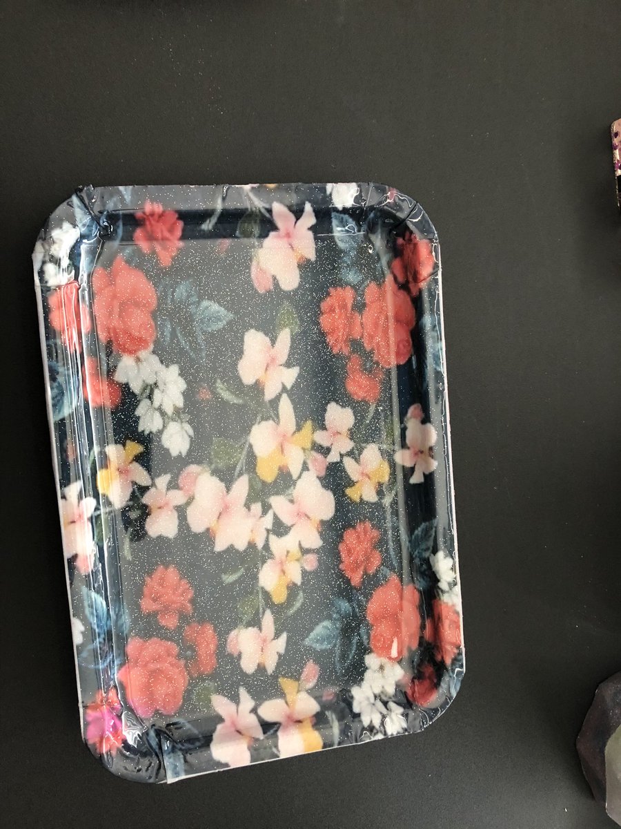 TAdesigns9's tweet photo. Rolling tray for sale half off!! Hit me up with some custom orders we are bored https://t.co/QBZqj0b4V4