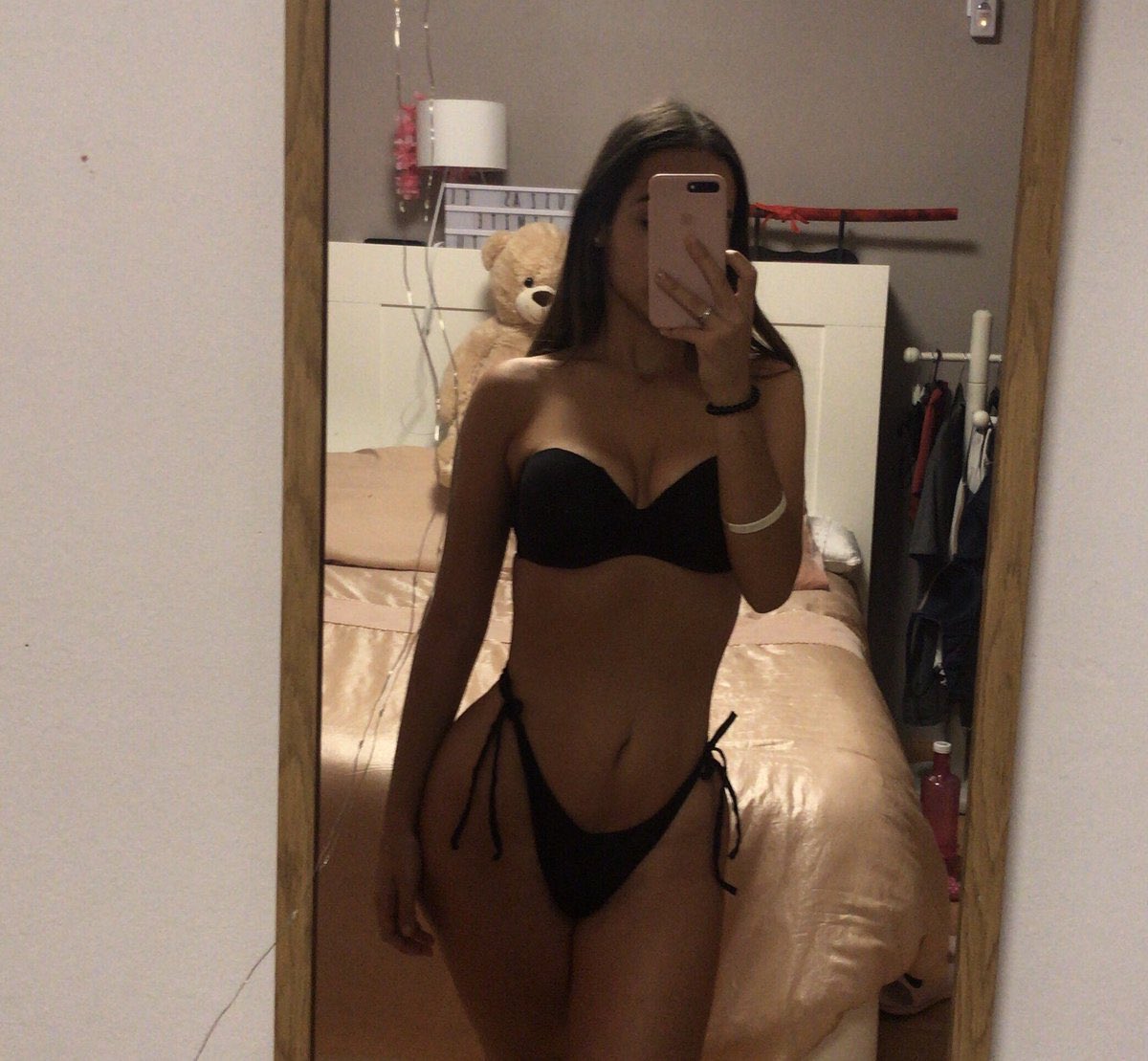 emymami_'s tweet photo. A los primeros rt pack a dm😘 #chile #sexy #pack #chicaspack #rtxpack #like #chicasguapas #sex https://t.co/peZQ7eKx0o