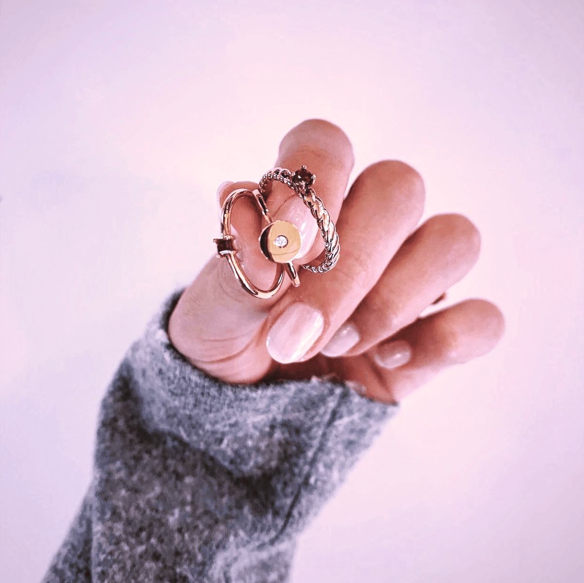 MissSpringJewel's tweet photo. Setje Robijn in het 14kts geelgoud voor vandaag....❤️
​.
​.
​​​#missspringjewellery #finejewelry #verantwoordgoud #sustainablegold #familiebedrijf #handgemaaktmetliefde
https://t.co/JF4gL2qQK3 https://t.co/ikyIzlEn6j