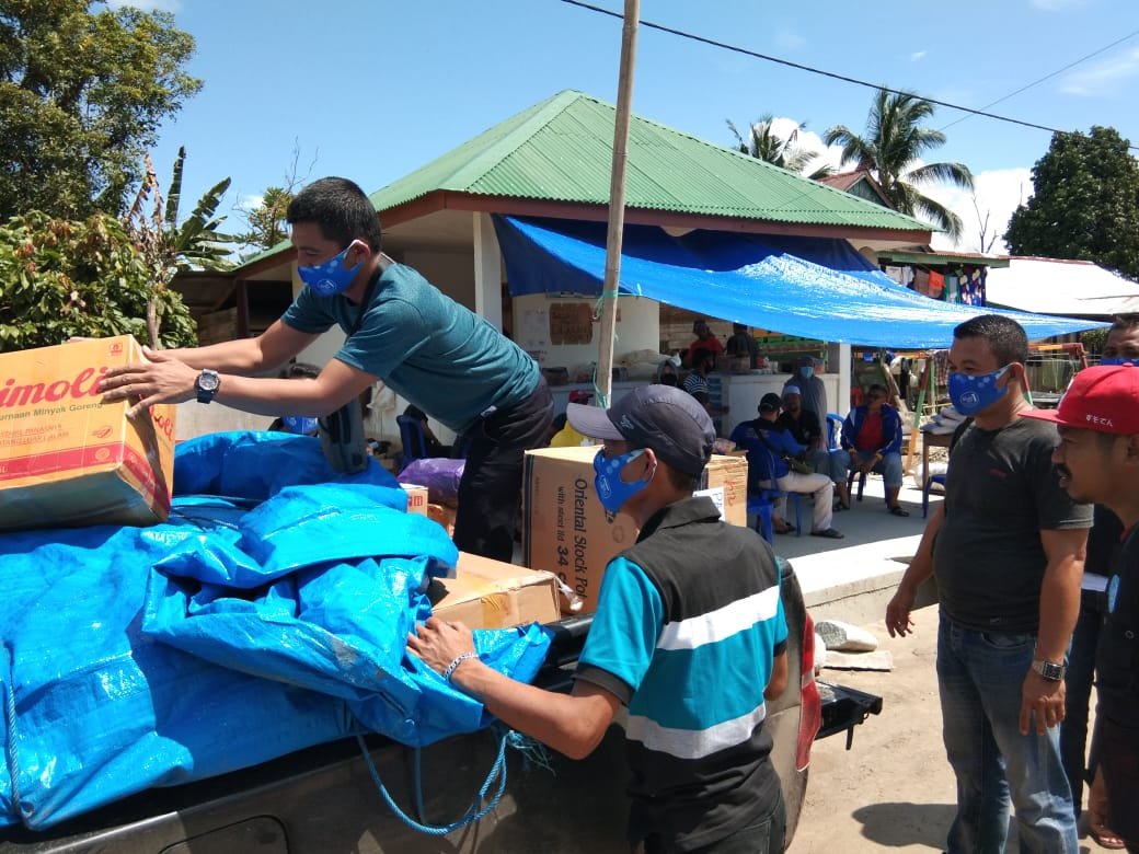 Supm_Bone's tweet photo. @Supm_Bone menyalurkan bantuan kepada korban banjir bandang #Masamba. Senin, 20 Juli 2020
Rombongan dipimpin langsung oleh Bpk @NurdinKasim001 

@brsdm_kp @sjariefwidjaja @Pusdik_KP @bsuprakto @rafi_ohorella @Oghisupm https://t.co/xKBbeCqyvn