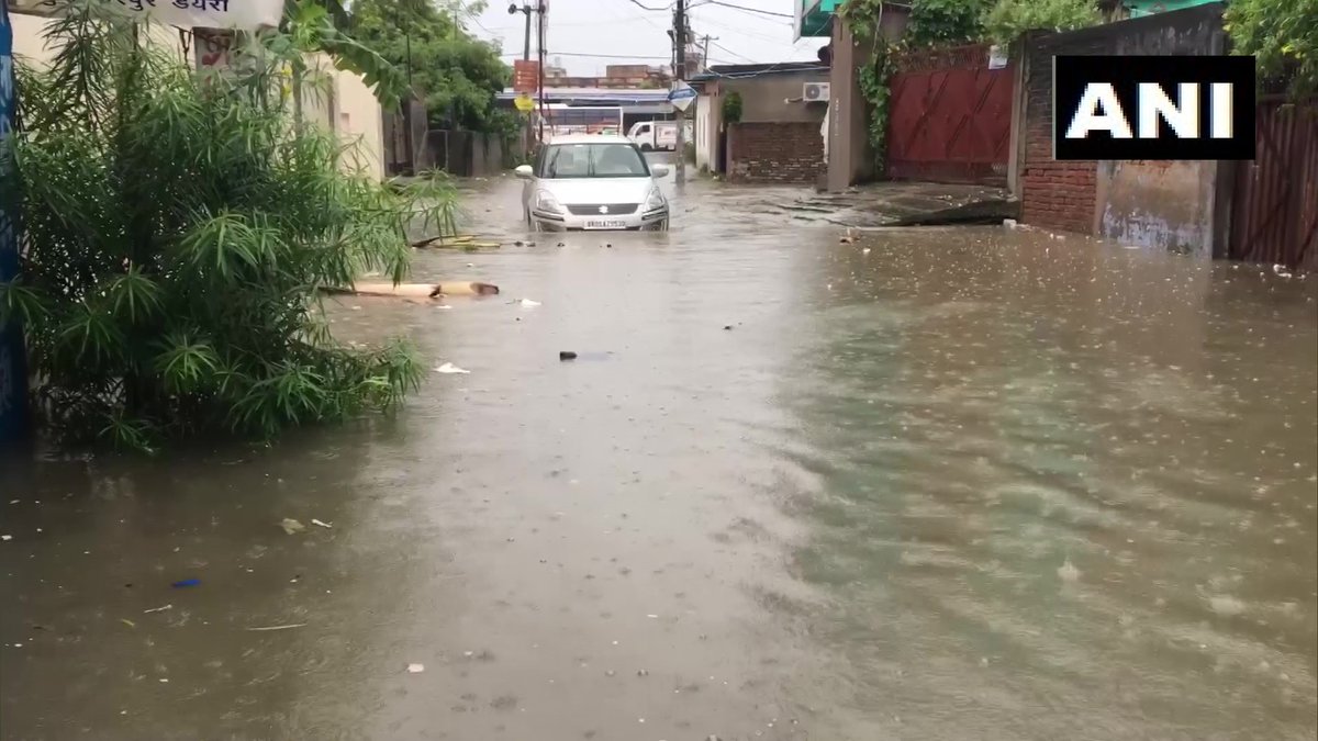 ANI's tweet photo. Bihar: Water logging in several parts of Muzaffarpur following heavy rainfall in the region; water enters residential areas. https://t.co/ds9Zs799Xz