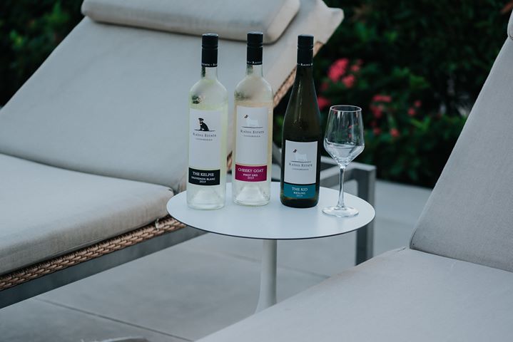 RaidisEstate's tweet photo. [ COONAWARRA STARTER PACK ]

Includes:

1 x The Kid Riesling
1 x The Kelpie Sauvignon Blanc
1 x Cheeky Goat Pinot Gris
1 x Red Project (Shiraz, Cab, Merlot)
1 x Wild Goat Shiraz
1 x Billy Cabernet Sauvignon

Just $139.20 delivered to your door! - https://t.co/CS9aktKZ3x https://t.co/ED5nFNkuk6