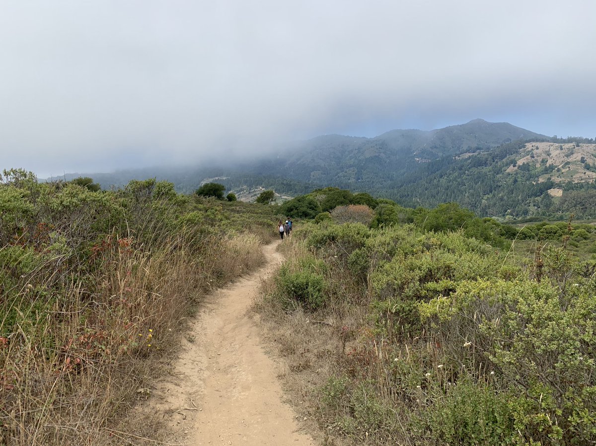 nashedpotato225's tweet photo. These views made the 8 mile hike worth every step https://t.co/ZXdZwIOxk1