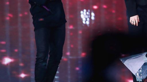 0713serendipity's tweet photo. Bts always give us the reason to live ♡ https://t.co/jHpnc066t6