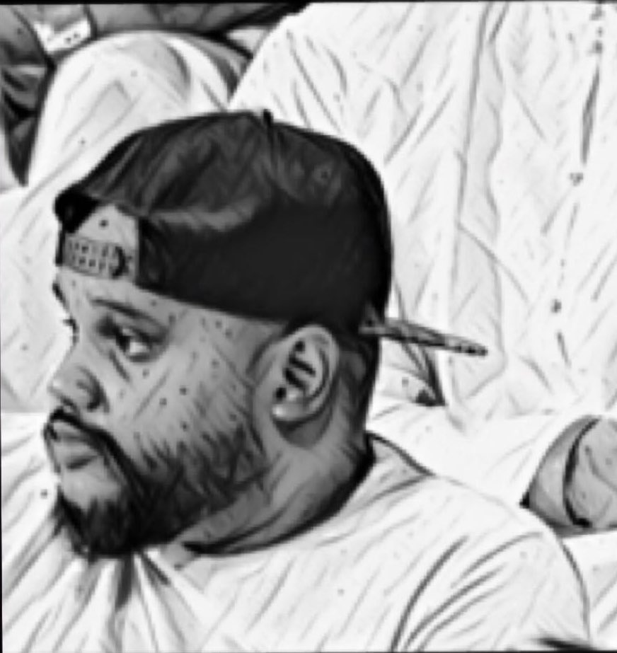 اللهُـم ارزقنـا خيـرَ الأيّـام القادمـه 
و اكتـب لنـا نصيبـاً يسعـد قلوبنـا💚🙏...