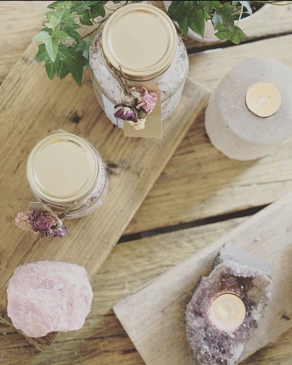 whatswattshop's tweet photo. Lavender &amp; Rose Himalayan and Epsom bath salts https://t.co/XXFziwIzJd