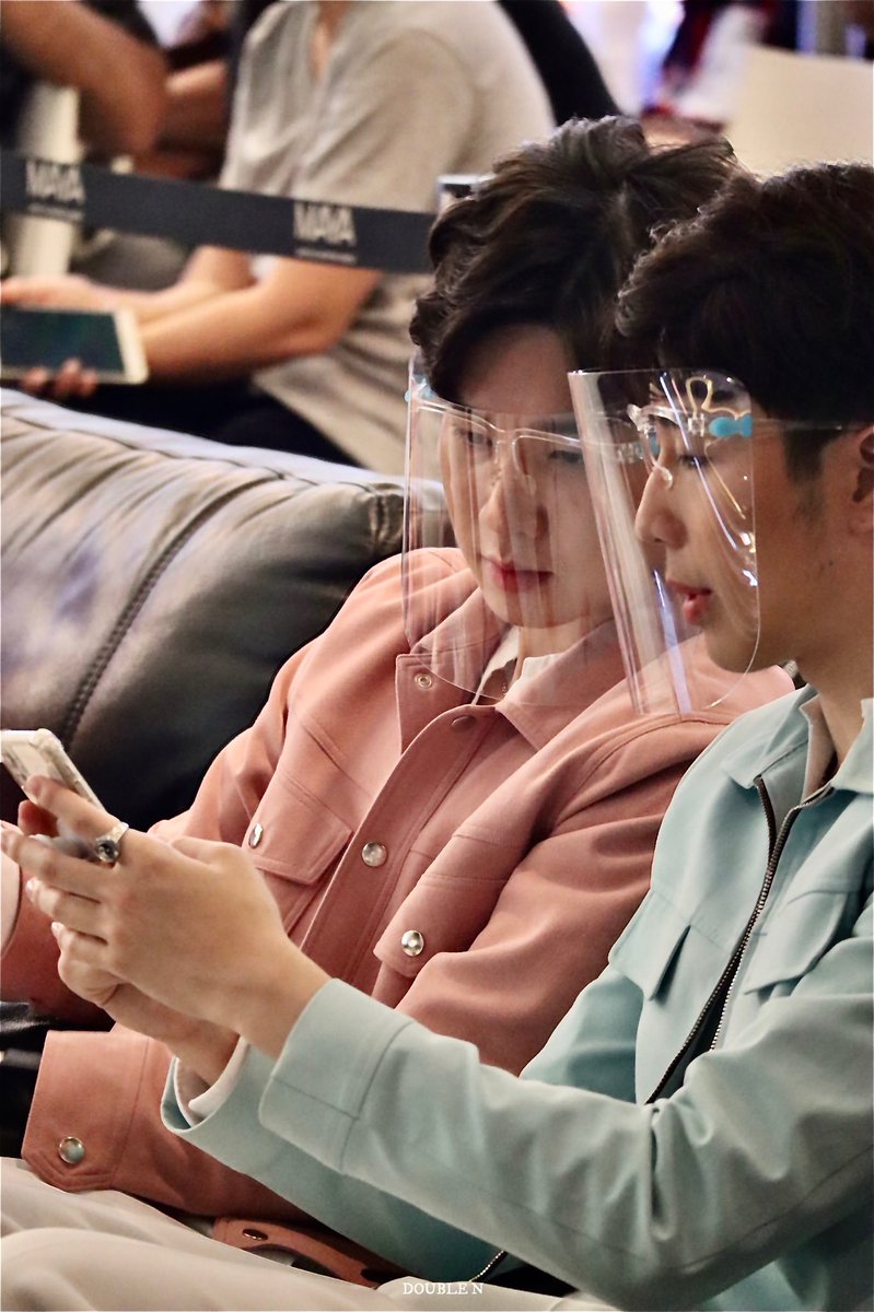 Newunderworld1's tweet photo. ยังไงๆก็ต้องเบสยิมแล้วหล่ะเราไม่ได้เลือกโพ แต่ลูกเราเลือกเอง 😆😆😆
#Mynameis_yim 
#BestVittawin 
#BestYimxPairaupraupring https://t.co/elU5ZTQvBw